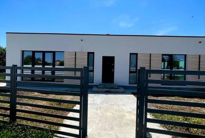 Casă individuală cu 4 camere cu Teren 510 Mp în Tamași - 1