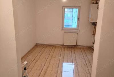 Apartament cu 3 camere decomandat în Central - 2