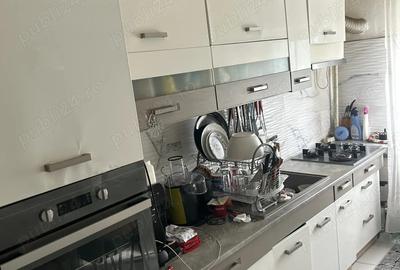 Apartament cu 4 camere decomandat în Craiovița Nouă - 9