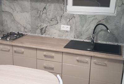 Ofer spre inchiriere garsoniera la casa,cu intrare separata - 2