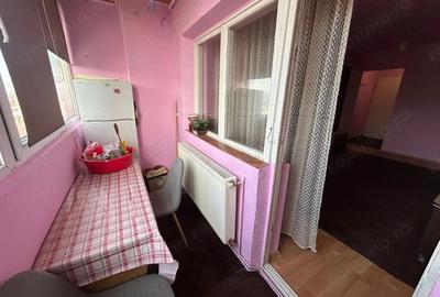 Garsoniera, etaj 10 - Zona Cetate - 3