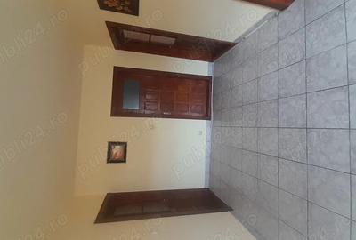 Casă cu 6 camere în Rovine - 6