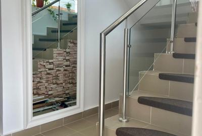Casa Moderna | Tunari | Cartier linistit | Curte | Terasa privata | - 13