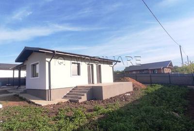 Casă cu 3 camere în Ciurbești - 11
