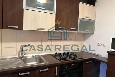 Apartament cu 3 camere decomandat în Decebal