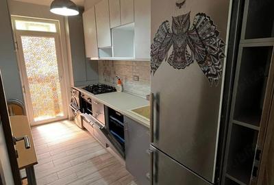 Apartament cu 3 camere decomandat în Metalurgiei - 5