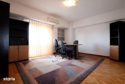 Apartament cu 4 camere, mobilat în Unirii - 9
