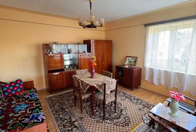 Casă cu 2 camere cu Teren 416 Mp în Luna - 1