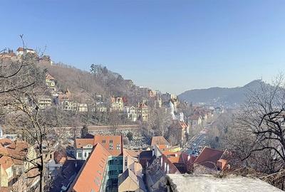 Teren intravilan, ultracentral. - 10