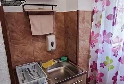 Garsonieră decomandată în Central - 3