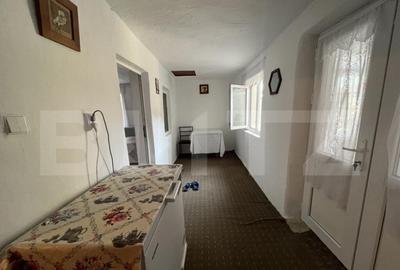 Casă cu 5 camere cu Teren 750 Mp în Central