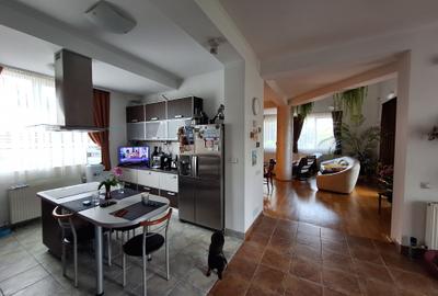 Casa de vanzare - 4