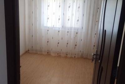 Apartament cu 3 camere decomandat în Central - 4