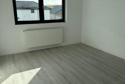 READY TO MOVE |4 camere | 230 mp curte - 18