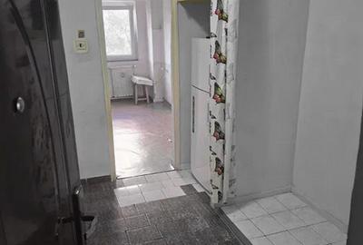 Titan Metrou Parc Decomandat Etaj 5/8 ,Bl 1986 ,Reabilitat SPATIOASA - 7