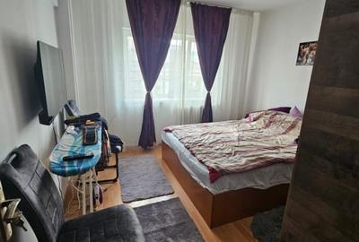 Apartament cu 3 camere, 62 mp, decomandat, etaj intermediar, Zona Calea Floresti - 3