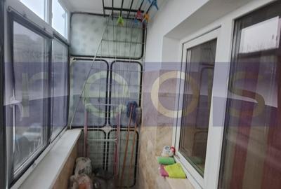 VANZARE 4 CAMERE DECOMANDAT | ULTRACENTRAL | ETAJ 1/4 | ROSIORI DE VEDE - 14