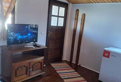Casă cu 1 camere cu Teren 500 Mp în Central - 5