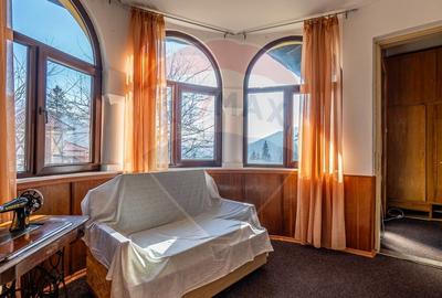 VILA! Investitie - pretabil pensiune SINAIA- zona apreciata turistic! - 11