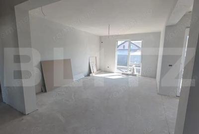 Casă cu Teren 480 Mp în Cetate - 2