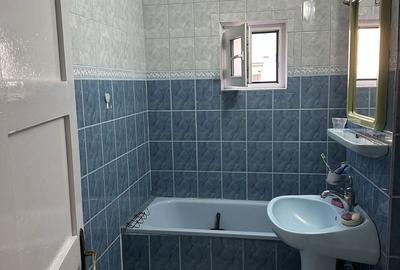 Apartament cu 3 camere decomandat în Tecuci - 2