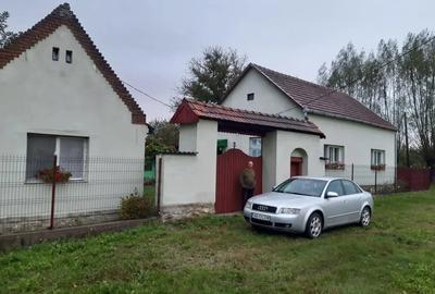 Casă în Căpălnaș