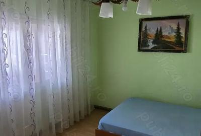 Inchiriez apartament 3 camere , zona Malu Rosu - 2