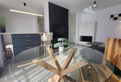 Apartament cu 2 camere decomandat în Tractorul - 2