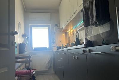 Apartament cu 2 camere decomandat în Sisești - 3