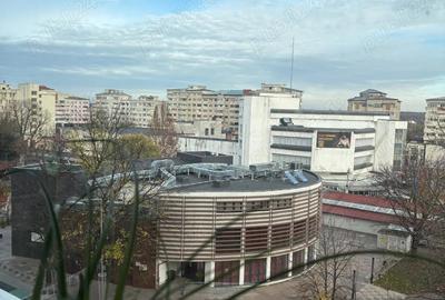 Apartament cu 3 camere decomandat în Patria - 5