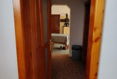 Casă individuală cu 5 camere cu Teren 250 Mp în Poiana Mărului - 8