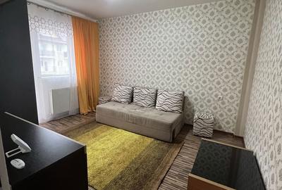 Garsonieră decomandată în Ipotești - 1