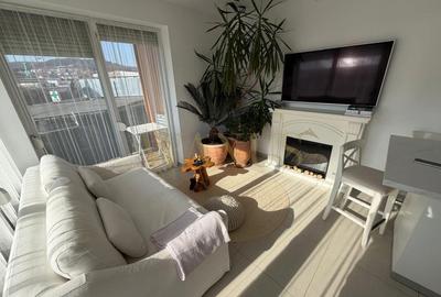 Apartament cu 3 camere semidecomandat, mobilat în Florești - 2