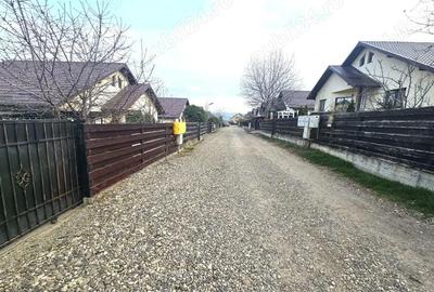 Casă cu 3 camere cu Teren 350 Mp în Horpaz