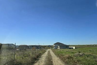Teren de 400 mp, în Lazu - 10