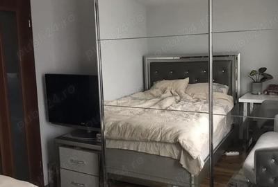 Apartament cu 3 camere decomandat în Central - 3
