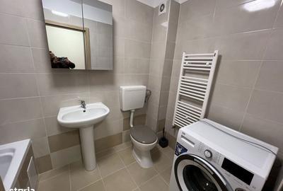 Apartament cu 3 camere semidecomandat în Central - 2