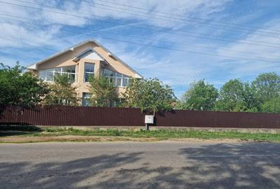 Casă în Șerbănești - 8