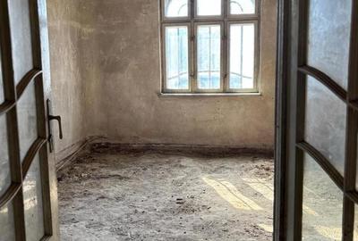 Casă cu 3 camere cu Teren 190 Mp în Parcul Carol - 3