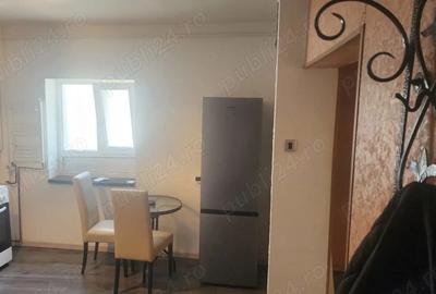 Apartament cu 3 camere decomandat în Central - 3