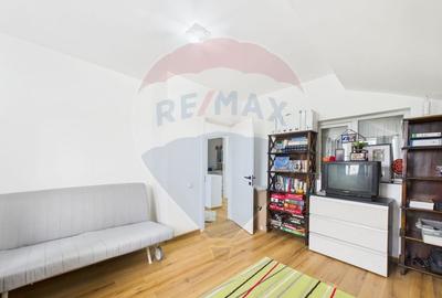 Vila cu 7 camere de vanzare+teren 2200 mp, Darza-Crevedia - 12