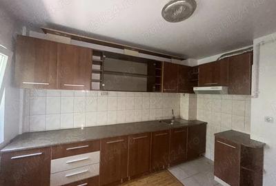 Apartament ultracentral, Zimnicea str. Mihai Viteazu, et. 2 din 4 - 6