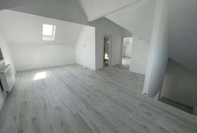 Casă cu 5 camere cu Teren 480 Mp în Domnești - 18