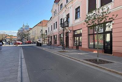 Spațiu comercial, de 46 mp, în Ultracentral - 7