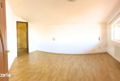 Casă cu 6 camere cu Teren 445 Mp în Răzvad - 12