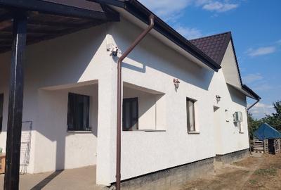 Casă individuală cu 4 camere cu Teren 1200 Mp în Crevedia - 10