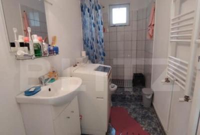 Casă cu 4 camere cu Teren 884 Mp în Central - 8