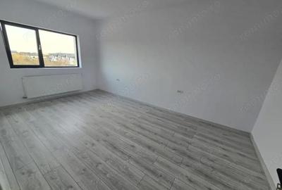 Casă cu Teren 175 Mp în Central - 3