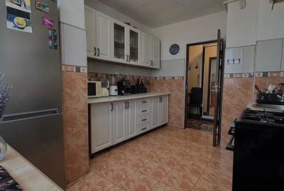 Apartament cu 2 camere semidecomandat în Central - 4