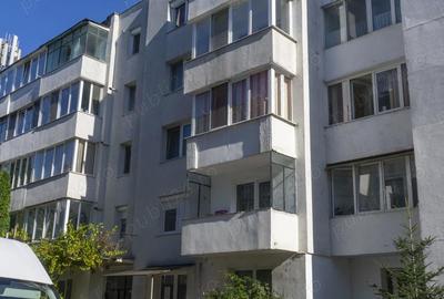Apartament cu 2 camere decomandat în Central - 10
